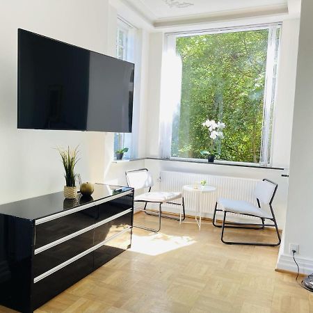 Aday - Aalborg Mansion - Open Bright Apartment With Garden Luaran gambar